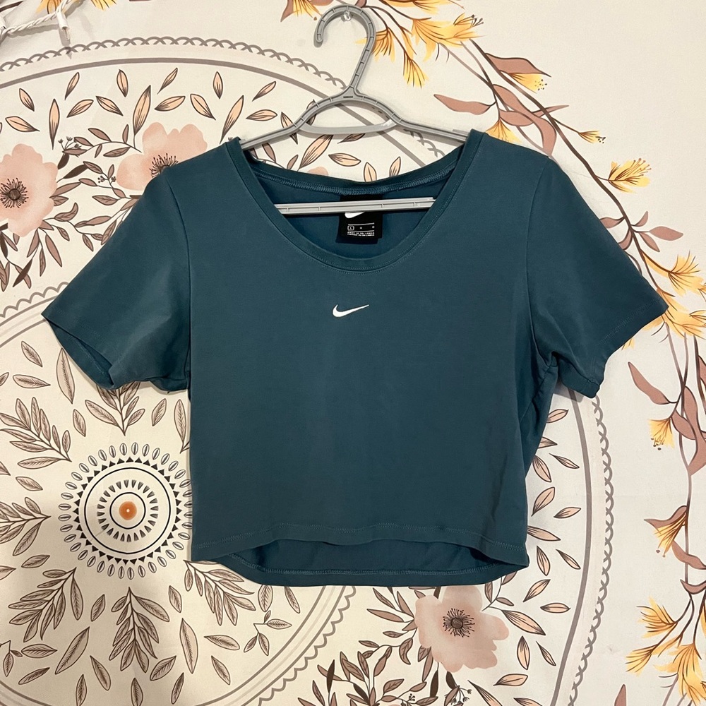 Nike crop top